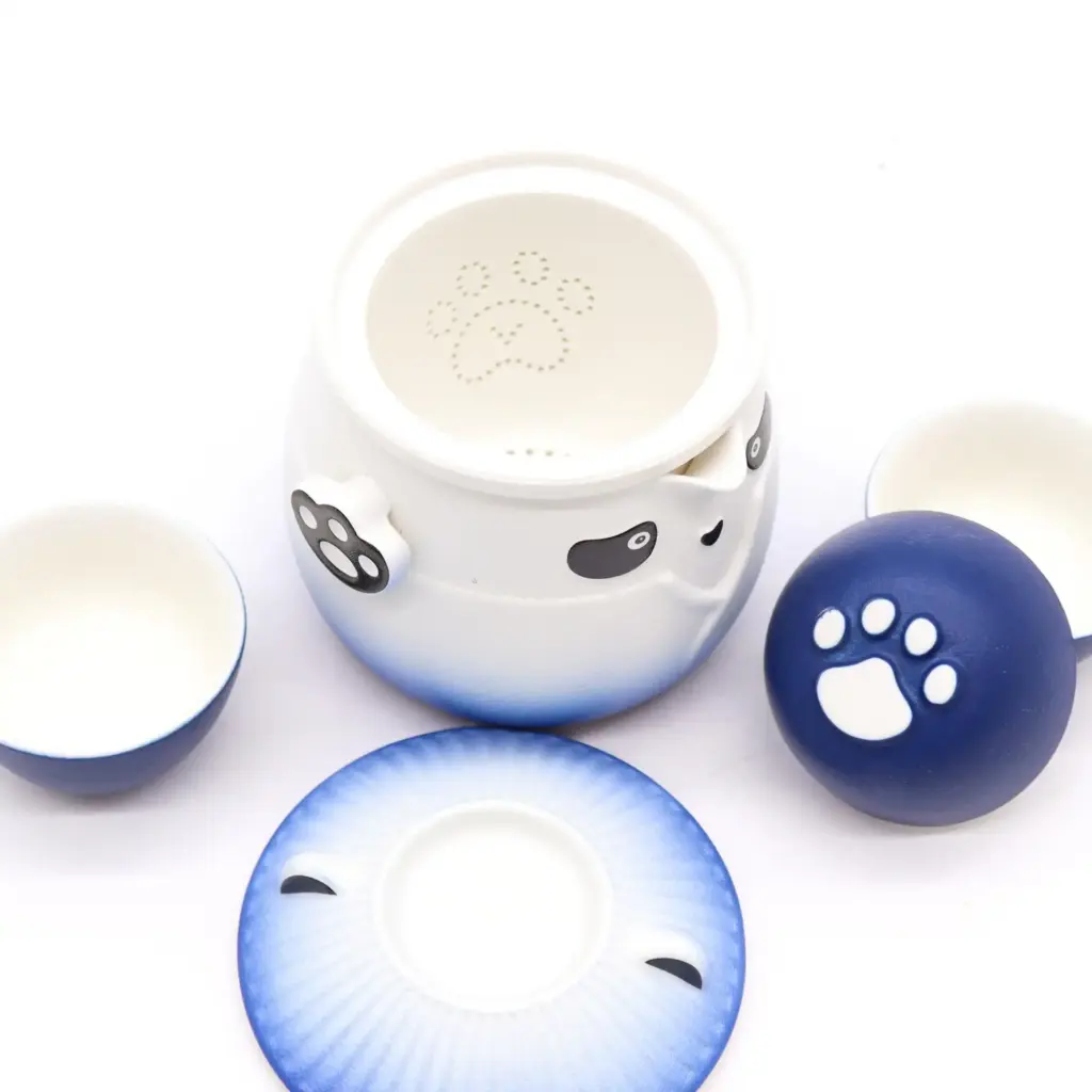 Panda Teapot Set & Three Cups – Sky Blue | www.artisangoods.co.uk 4