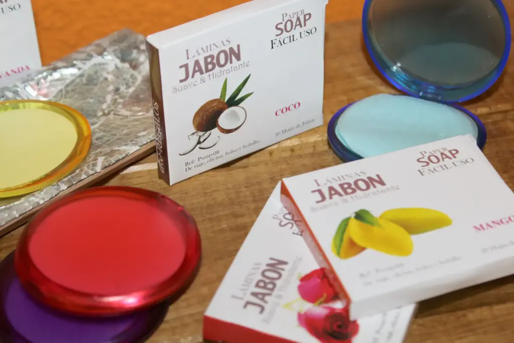 Paper Soaps – Strawberry | www.artisangoods.co.uk 3