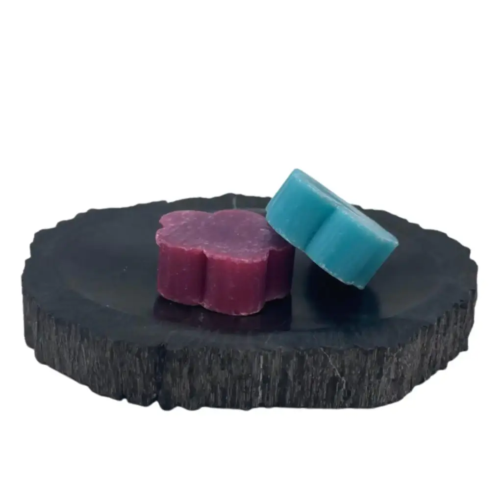 Petrified Wood Black Soap Dish | www.artisangoods.co.uk 4