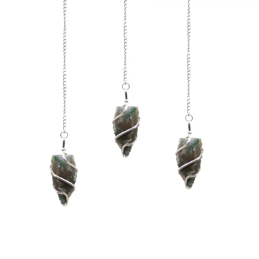 Raw Gemstone Pendulum – Moss Agate | www.artisangoods.co.uk