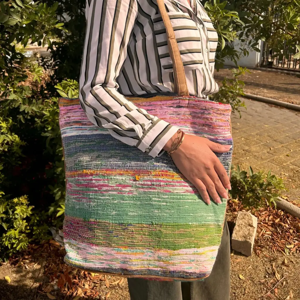 Recycled Big Rug Bag – Shades of Dusk | www.artisangoods.co.uk