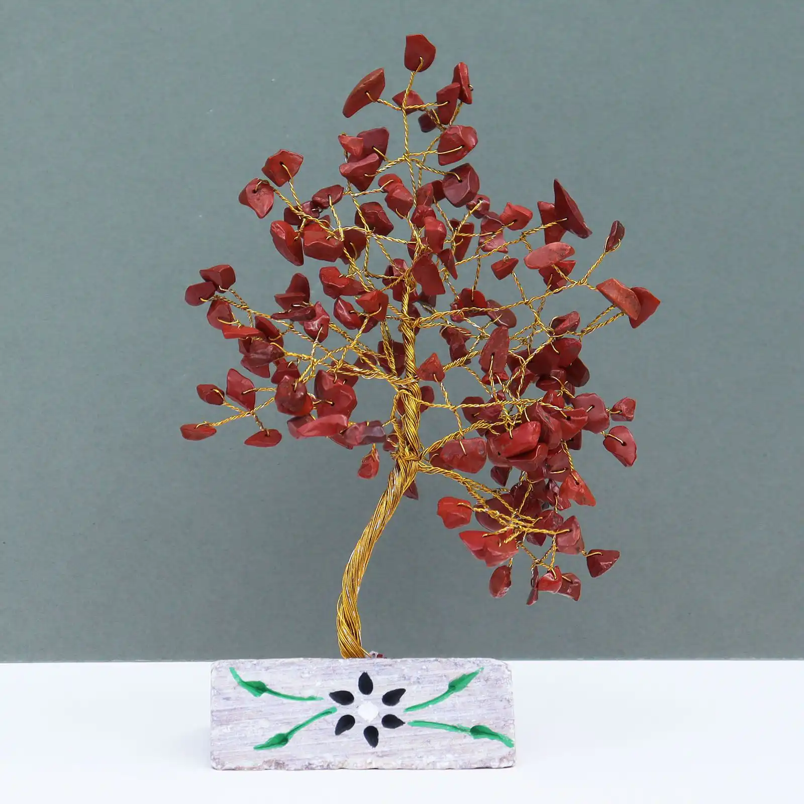 Red Jasper – 160 Stone | www.artisangoods.co.uk 2 Red Jasper – 160 Stone | www.artisangoods.co.uk 1
