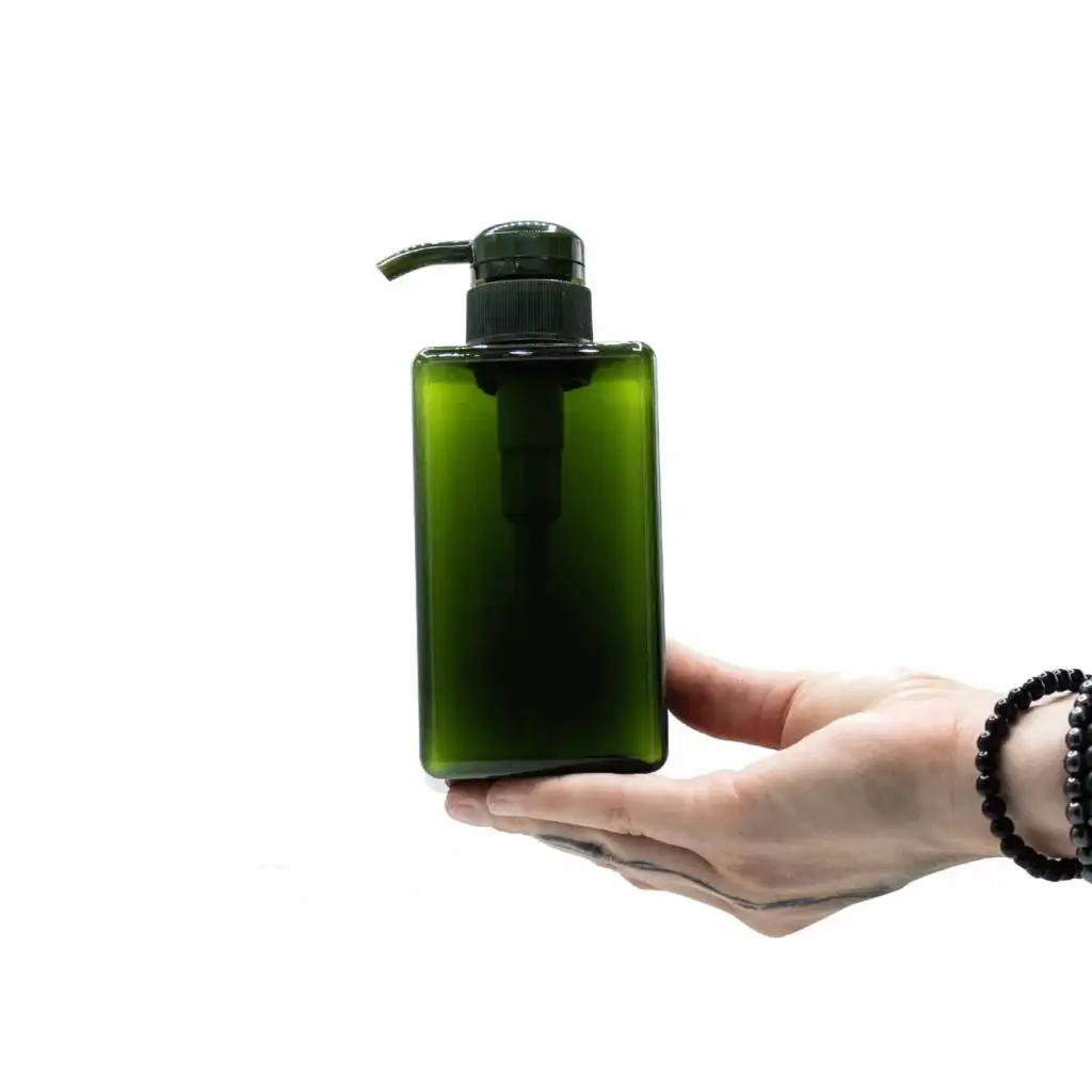 Reusable Dispenser Bottle – 450ml | www.artisangoods.co.uk 4 Reusable Dispenser Bottle – 450ml | www.artisangoods.co.uk 4