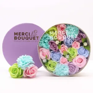 Round Box – Baby Blessings – Blues | www.artisangoods.co.uk 2