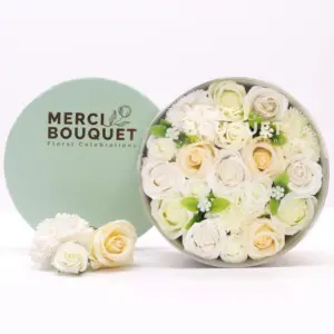 Round Box – Wedding Blessings – White & Ivory | www.artisangoods.co.uk 2