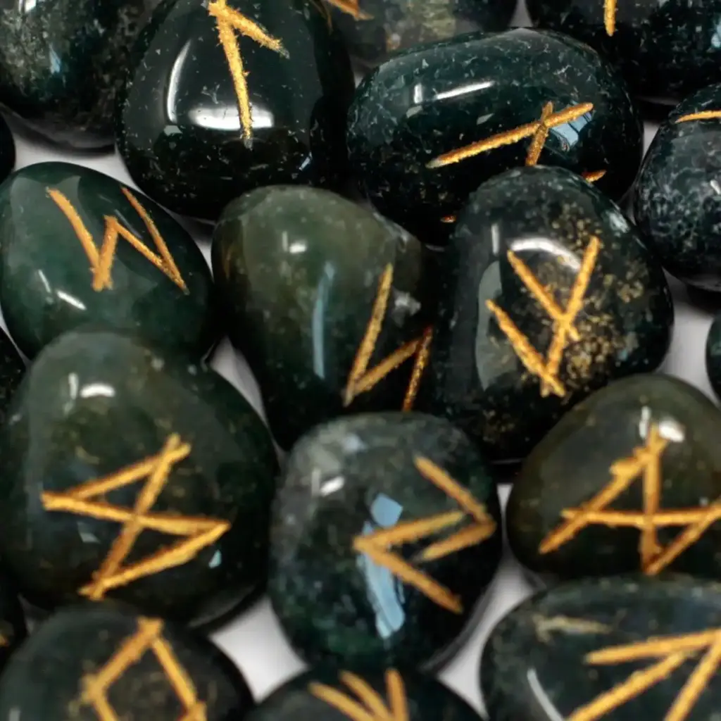 Runes Stone Set in Pouch  – Bloodstone | www.artisangoods.co.uk