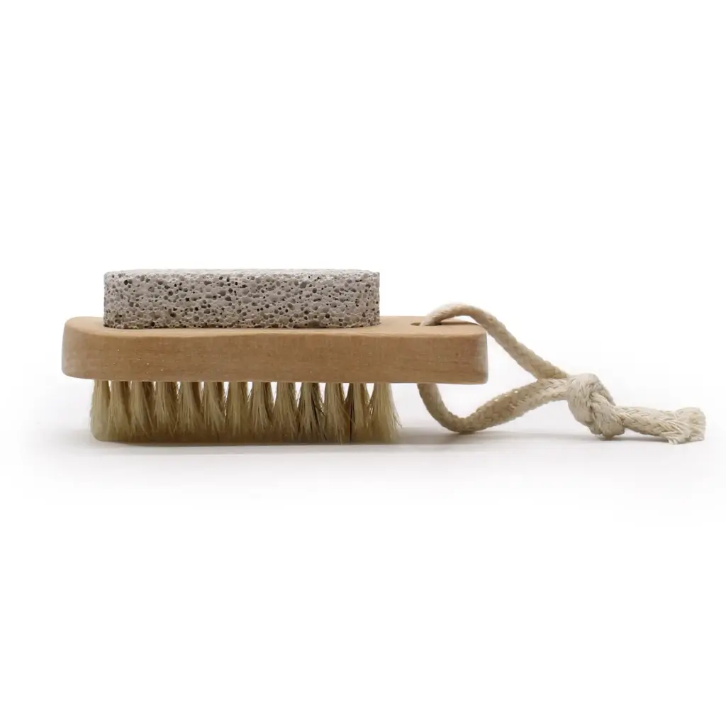 Scrub & Scrape – Brush & Stone | www.artisangoods.co.uk