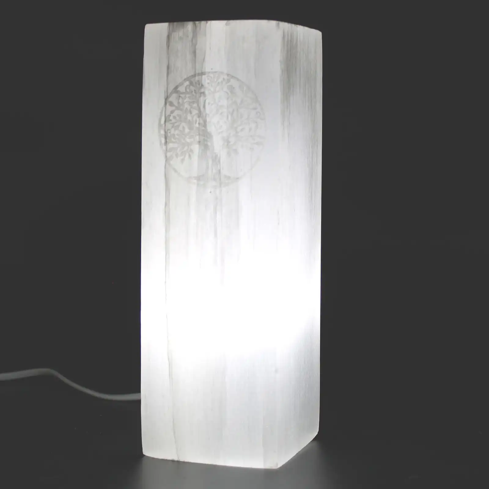 Selenite Block Lamp 25cm – Tree of Life | www.artisangoods.co.uk 4 Selenite Block Lamp 25cm – Tree of Life | www.artisangoods.co.uk 3