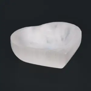 Selenite Heart Bowl – 10cm | www.artisangoods.co.uk 3