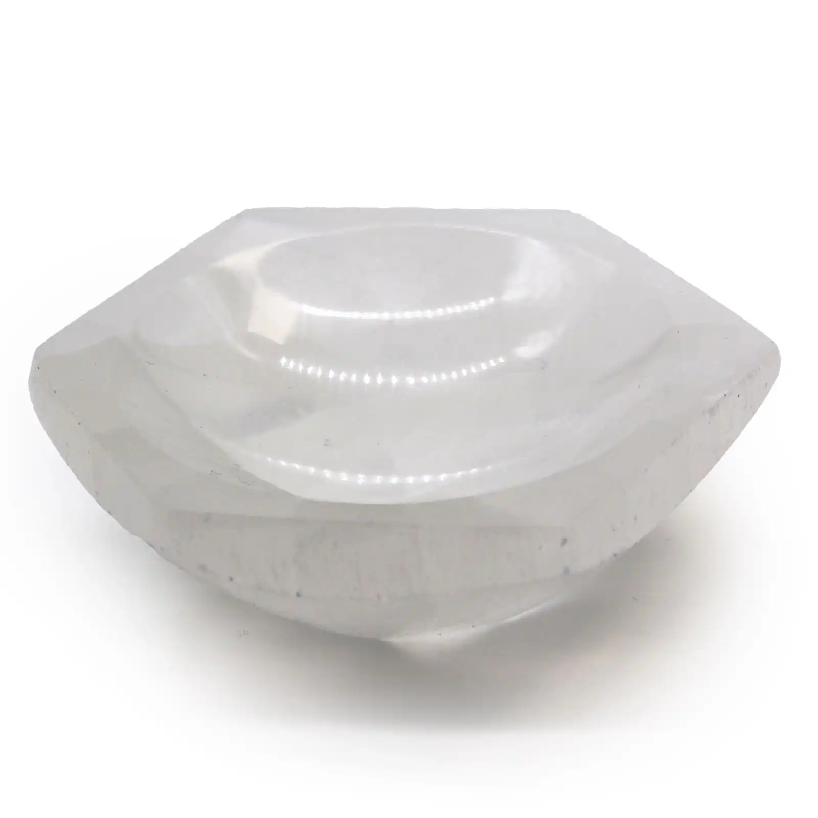 Selenite Hex Bowl – 10cm | www.artisangoods.co.uk 2 Selenite Hex Bowl – 10cm | www.artisangoods.co.uk 1