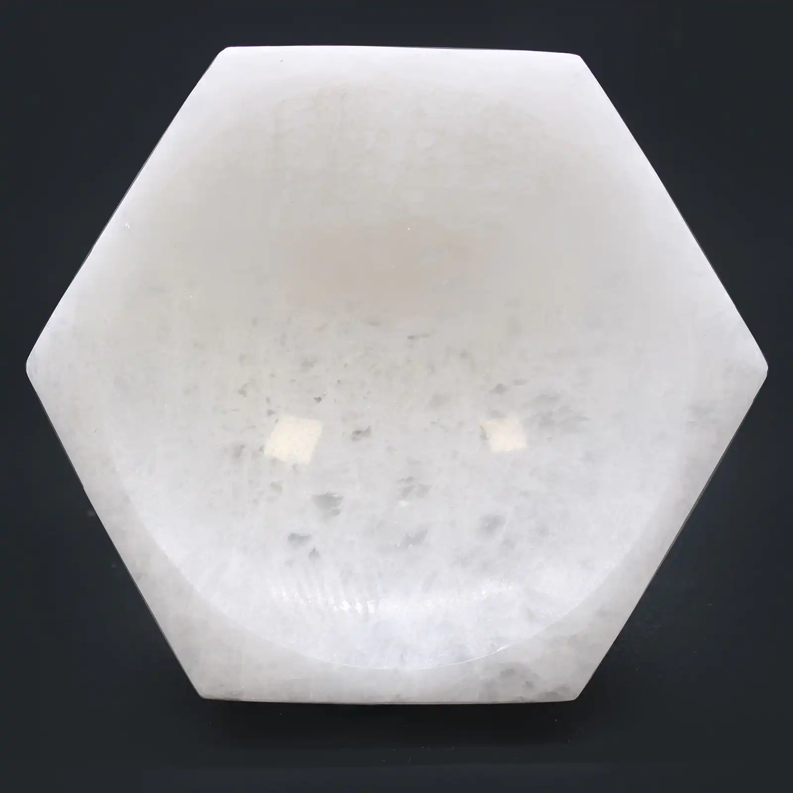Selenite Hex Bowl – 15cm | www.artisangoods.co.uk 3 Selenite Hex Bowl – 15cm | www.artisangoods.co.uk 2