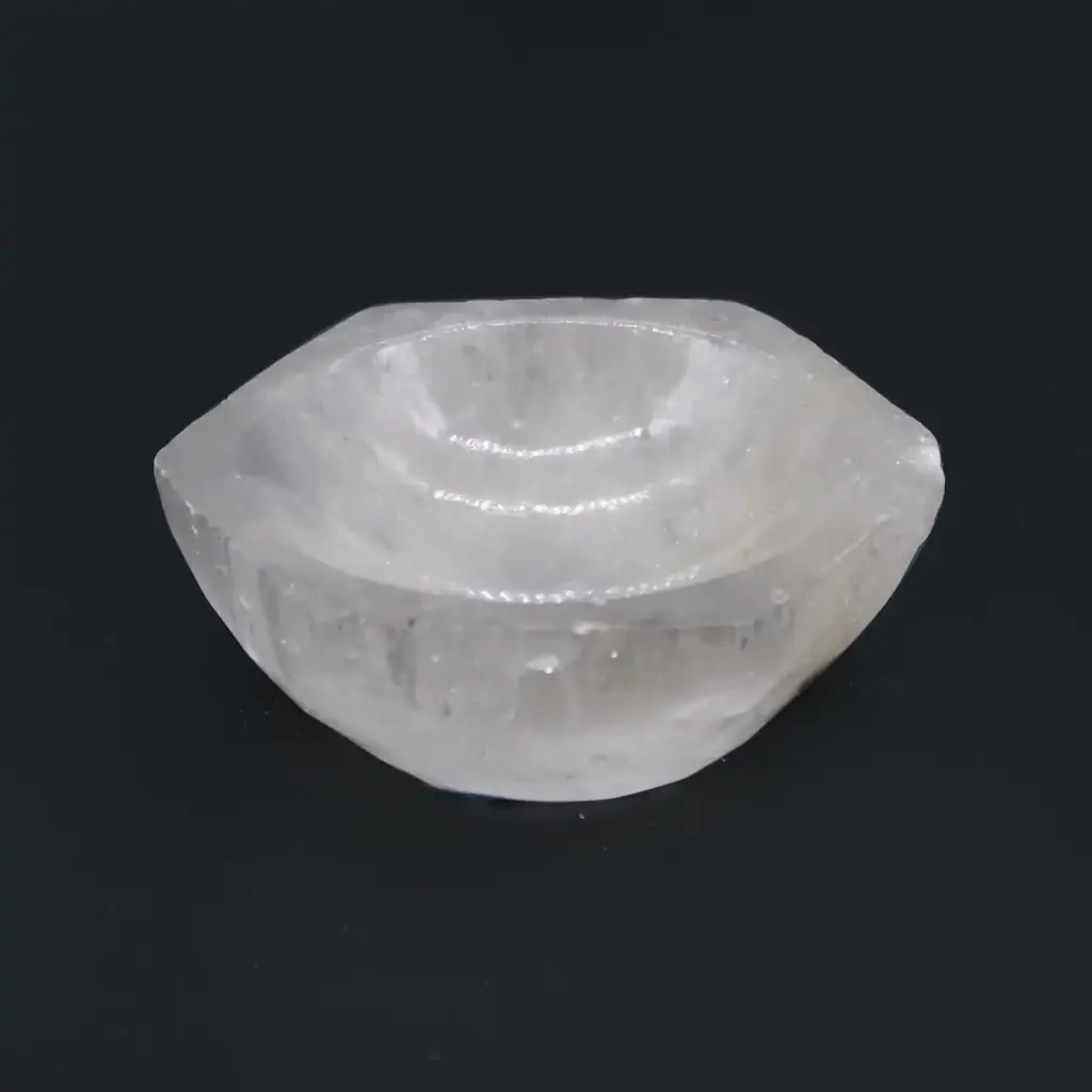 Selenite Hex Bowl – 6cm | www.artisangoods.co.uk 3