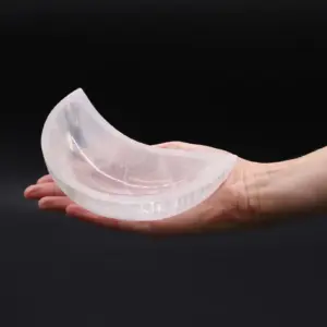 Selenite Moon Bowl – 15cm | www.artisangoods.co.uk 4