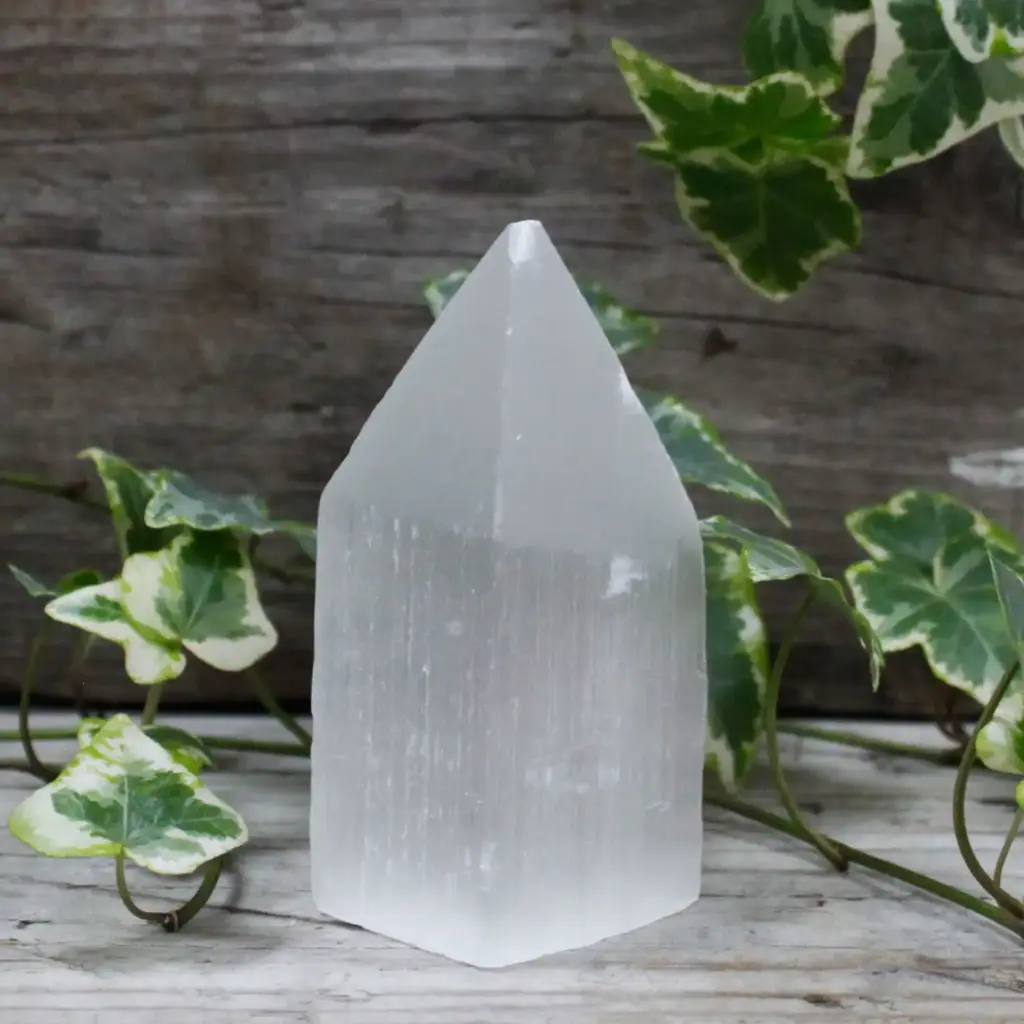 Selenite Pencil Point Tower – 10 cm | www.artisangoods.co.uk 4