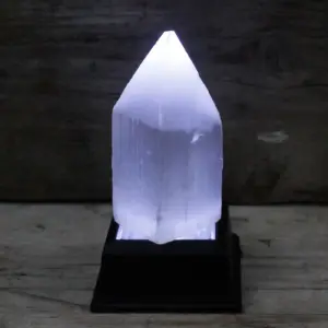 Selenite Pencil Point Tower – 10 cm | www.artisangoods.co.uk 2