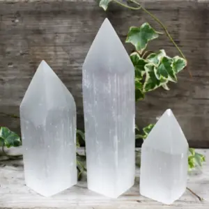 Selenite Pencil Point Tower – 10 cm | www.artisangoods.co.uk 5