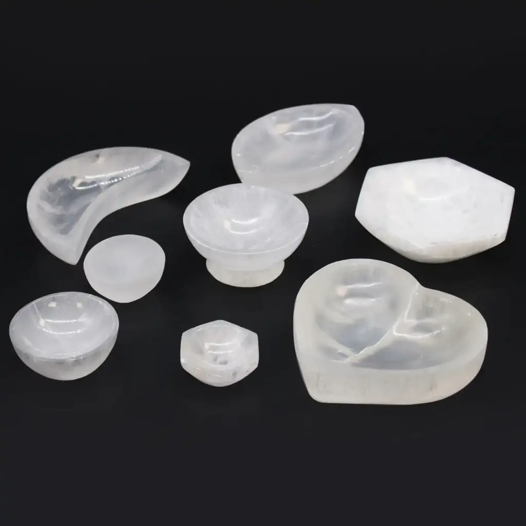 Selenite Ritual Bowl  – 13cm | www.artisangoods.co.uk 4