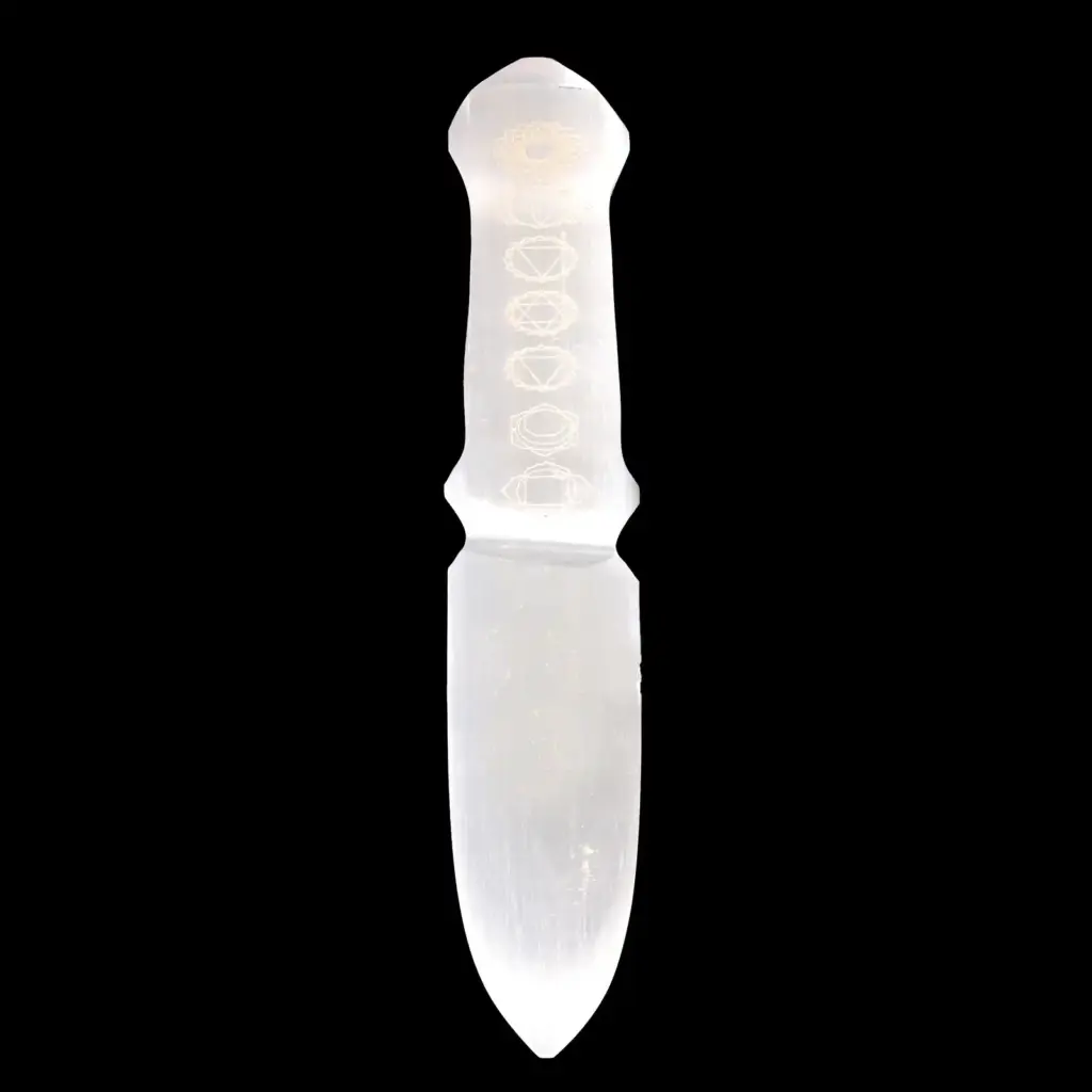 Selenite Ritual Knife – Chakra | www.artisangoods.co.uk 6 Selenite Ritual Knife – Chakra | www.artisangoods.co.uk 6
