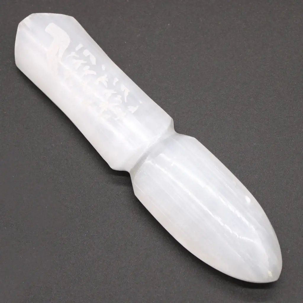 Selenite Ritual Knife – Releasing Bonds | www.artisangoods.co.uk 9