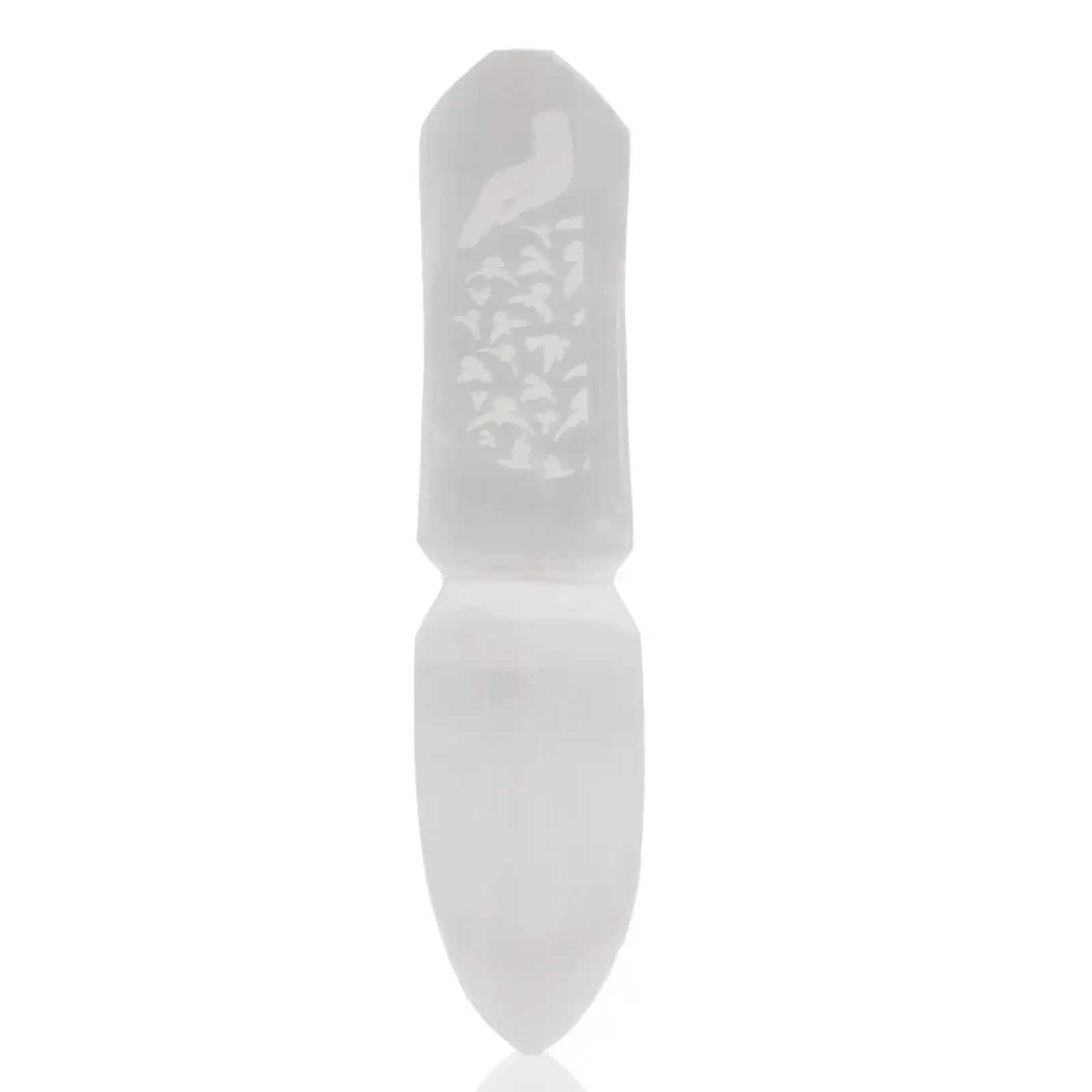 Selenite Ritual Knife – Releasing Bonds | www.artisangoods.co.uk 3 Selenite Ritual Knife – Releasing Bonds | www.artisangoods.co.uk 2