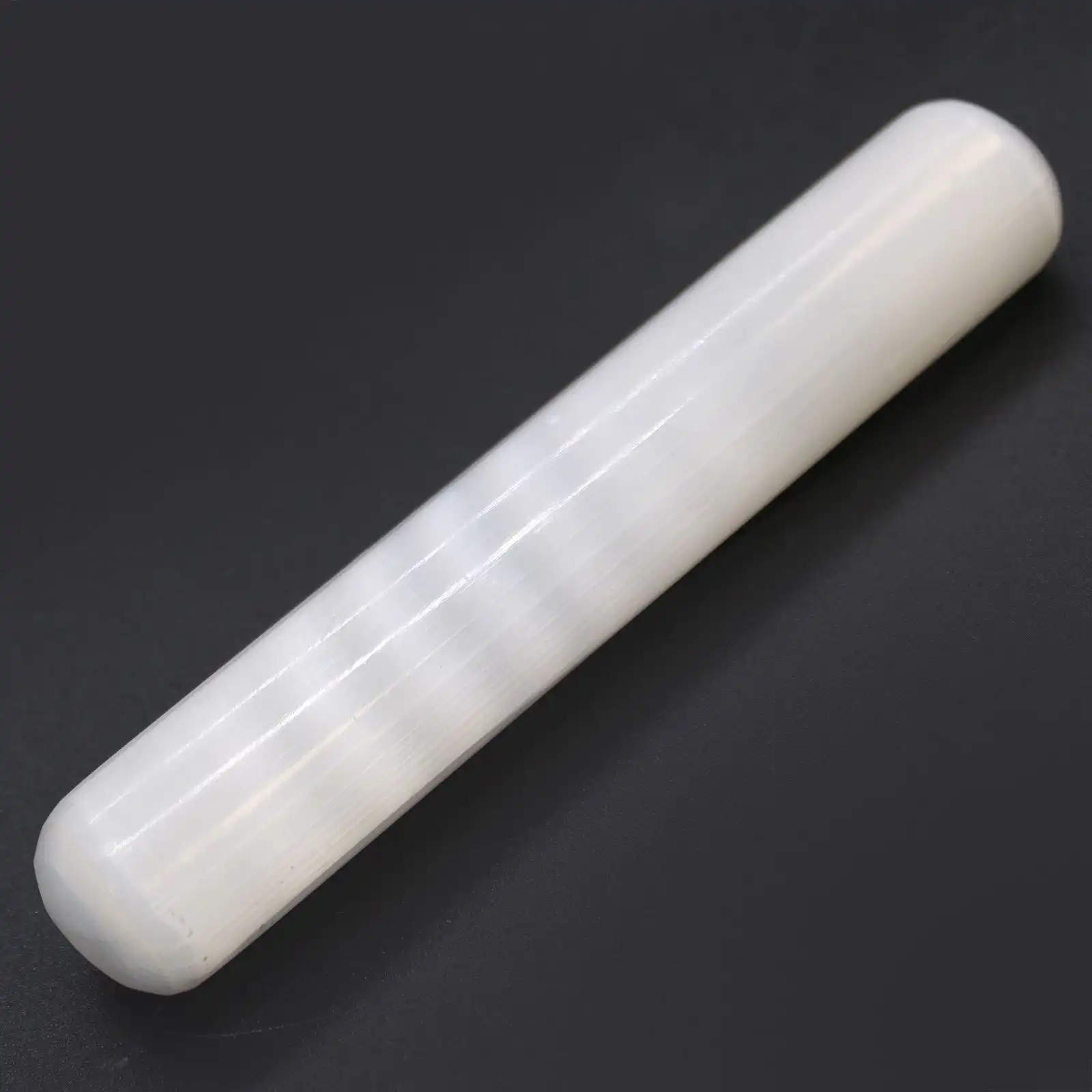 Selenite Wand – 16 cm (Round Both Ends) | www.artisangoods.co.uk 3 Selenite Wand – 16 cm (Round Both Ends) | www.artisangoods.co.uk 2