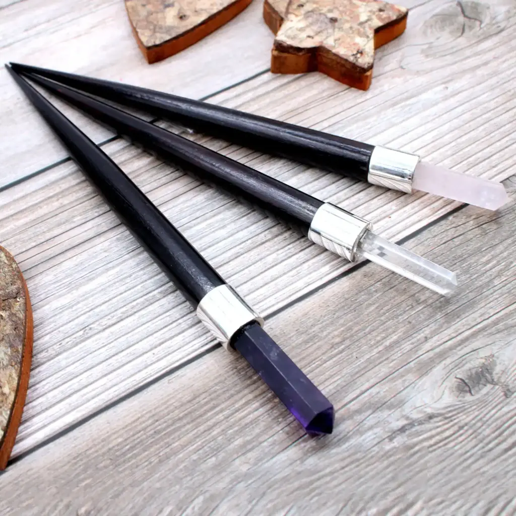 Simple Pointed Healing Wand – Rose, Rock, Amethyst | www.artisangoods.co.uk 4