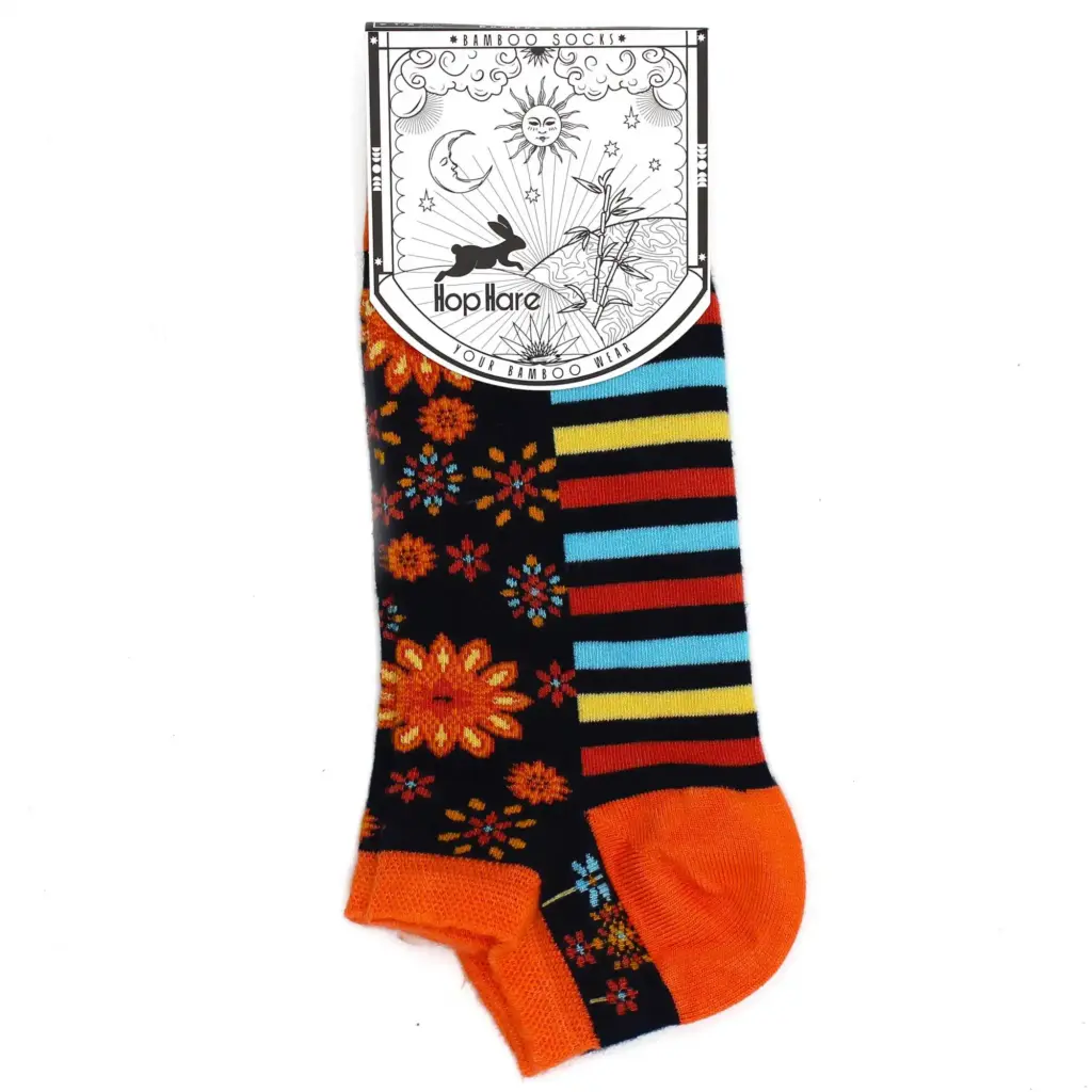 S/M Hop Hare Bamboo Socks Low (3.5-6.5) – Mandala Flowers | www.artisangoods.co.uk 3