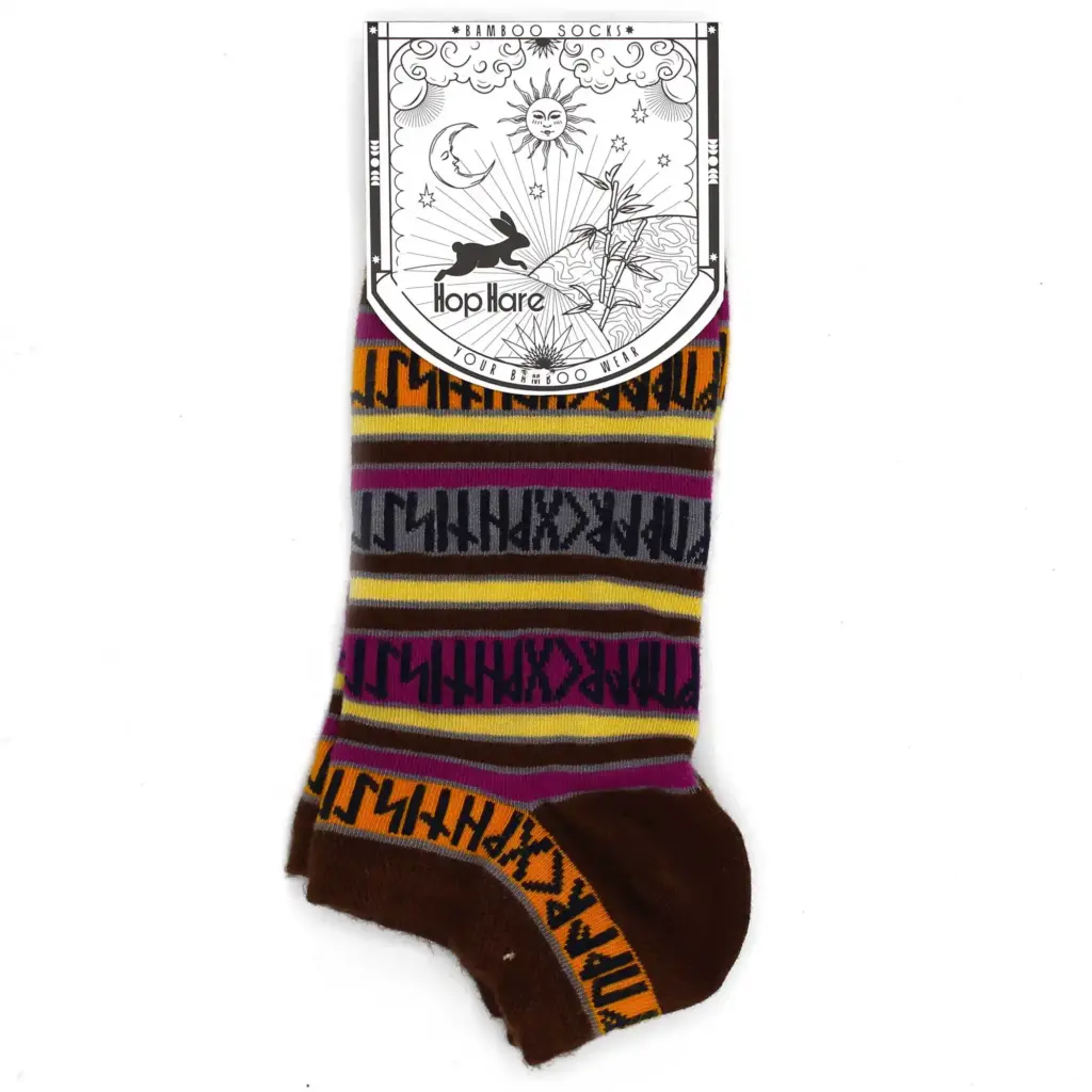 S/M Hop Hare Bamboo Socks Low (3.5-6.5) – Rune Stones | www.artisangoods.co.uk 3