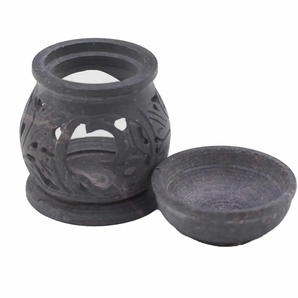 Small Soapstone Oil Burner 8cm – Om | www.artisangoods.co.uk 4 Small Soapstone Oil Burner 8cm – Om | www.artisangoods.co.uk 4