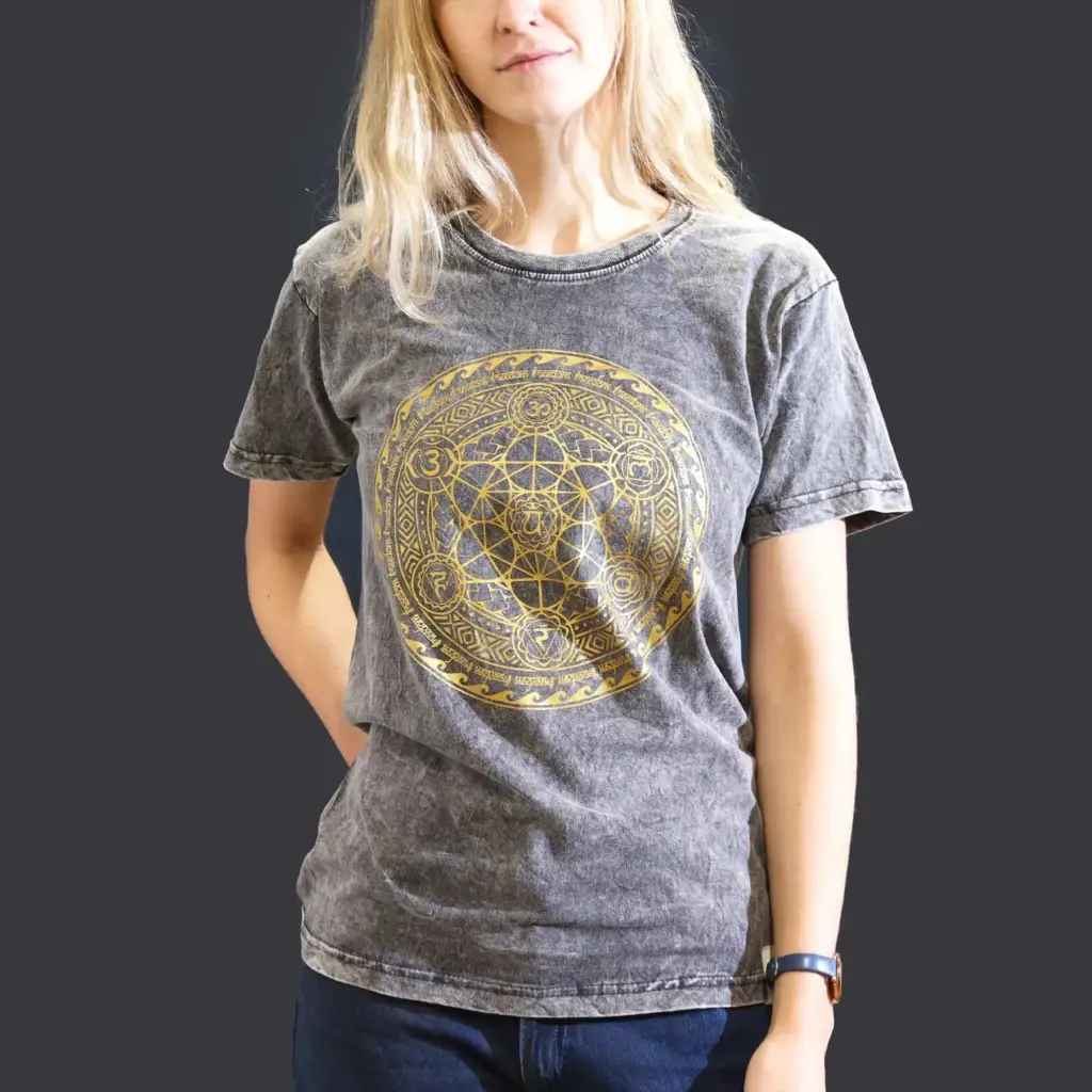 Small Stone Washed T-Shirt – Chakra – Dark Grey | www.artisangoods.co.uk