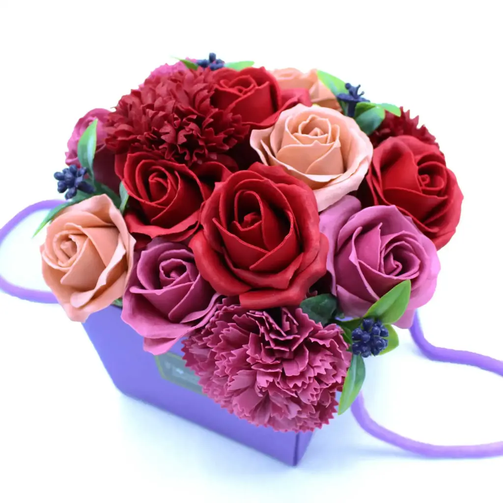 Soap Flower Bouquet – Purple Flower Garden | www.artisangoods.co.uk 5