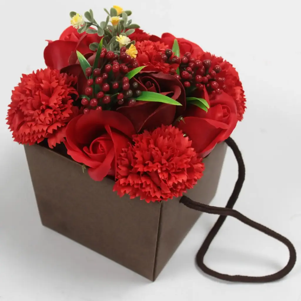 Soap Flower Bouquet – Red Rose & Carnation | www.artisangoods.co.uk 4