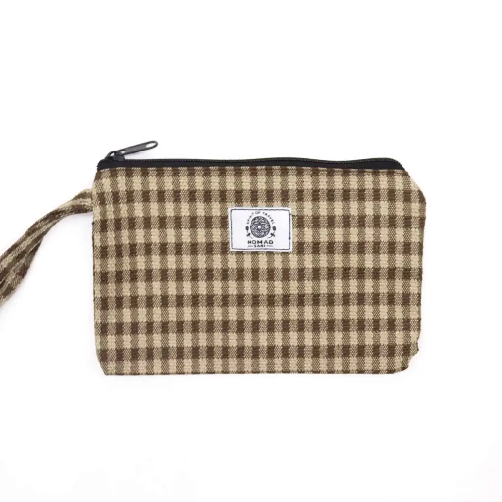 Soft & Natural Handy Gift Pouches & Loop – (assorted materials) -20x13cm | www.artisangoods.co.uk 3 Soft & Natural Handy Gift Pouches & Loop – (assorted materials) -20x13cm | www.artisangoods.co.uk 3