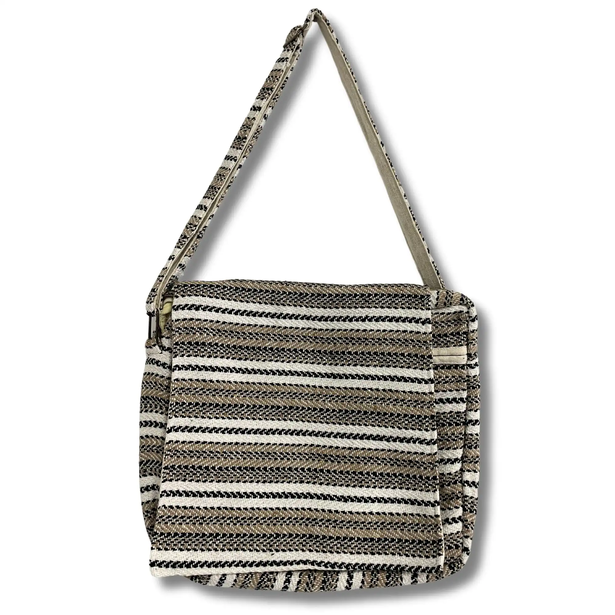 Soft Banjar Laptop Bag – Soft Cream & Grey | www.artisangoods.co.uk 3 Soft Banjar Laptop Bag – Soft Cream & Grey | www.artisangoods.co.uk 2