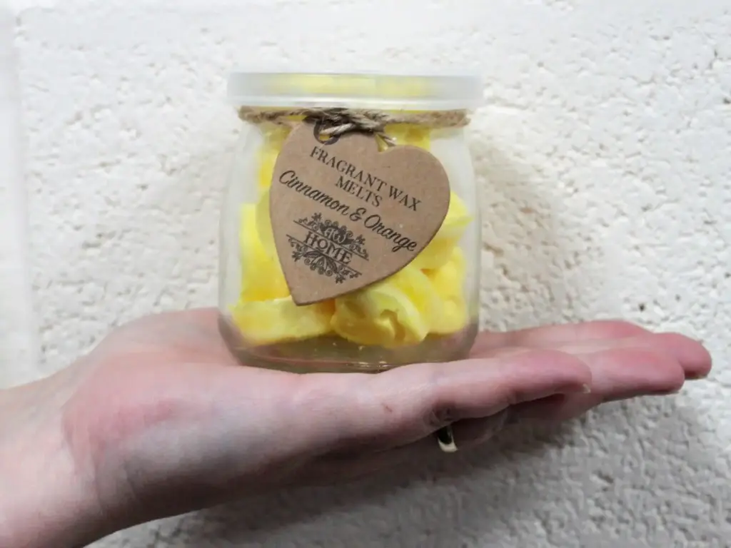 Soywax Melts Jar – Dark Sandalwood | www.artisangoods.co.uk 6