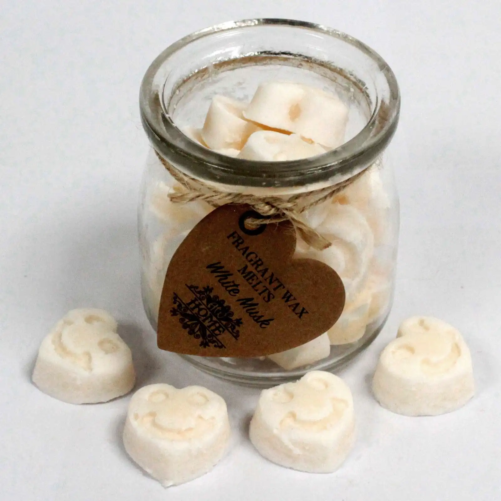 Soywax Melts Jar – White Musk | www.artisangoods.co.uk 3 Soywax Melts Jar – White Musk | www.artisangoods.co.uk 2