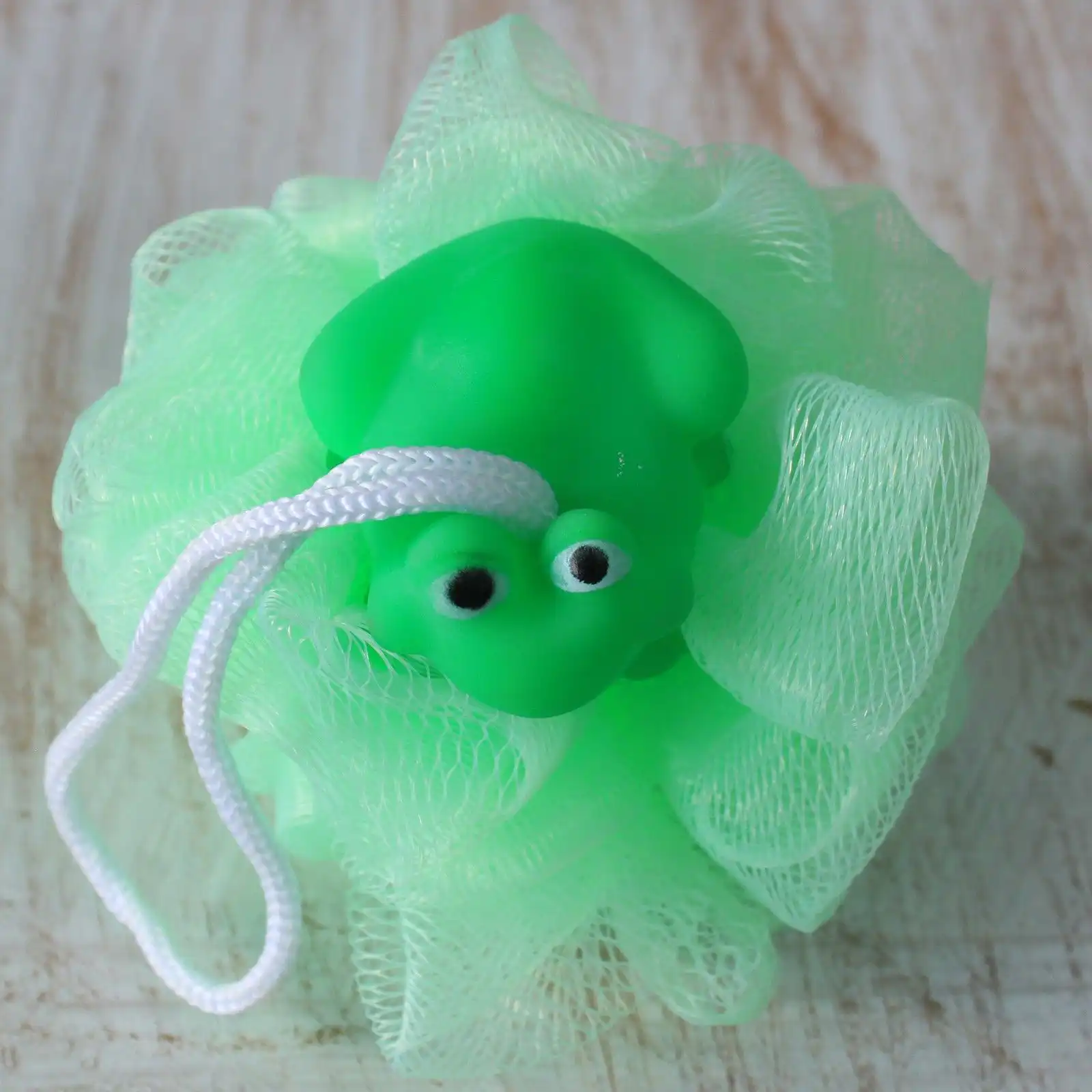 Squeaky Toy Scrunchie- 30gm | www.artisangoods.co.uk 14 Squeaky Toy Scrunchie- 30gm | www.artisangoods.co.uk 13