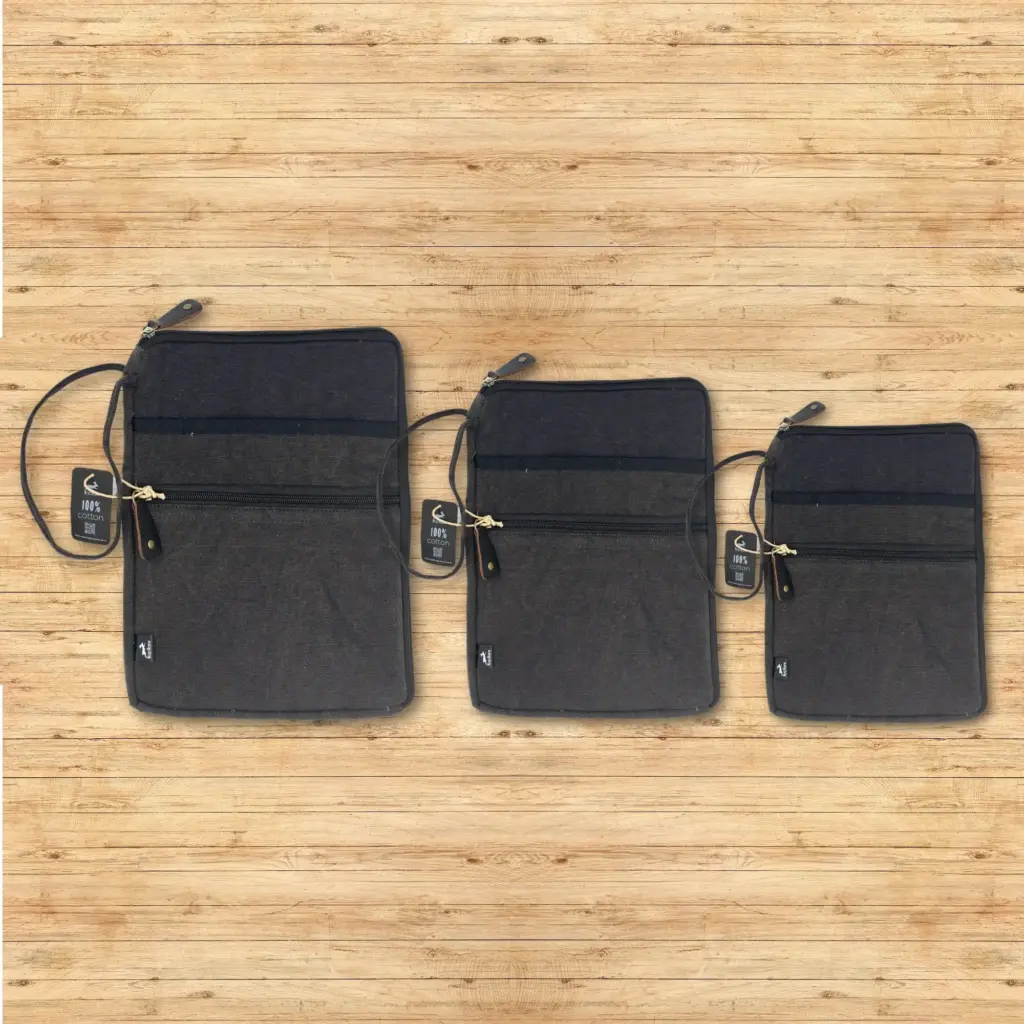 Stonewash Tablet Pouch – Charcoal | www.artisangoods.co.uk 3