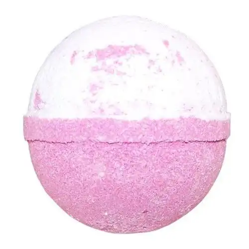 Strawberry Pavlova Bath Bomb – Red & White | www.artisangoods.co.uk 4 Strawberry Pavlova Bath Bomb – Red & White | www.artisangoods.co.uk 3