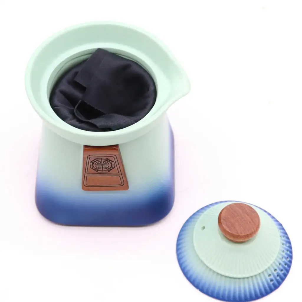 Temple Teapot Set & Three Cups – Blue Heaven | www.artisangoods.co.uk 3 Temple Teapot Set & Three Cups – Blue Heaven | www.artisangoods.co.uk 3
