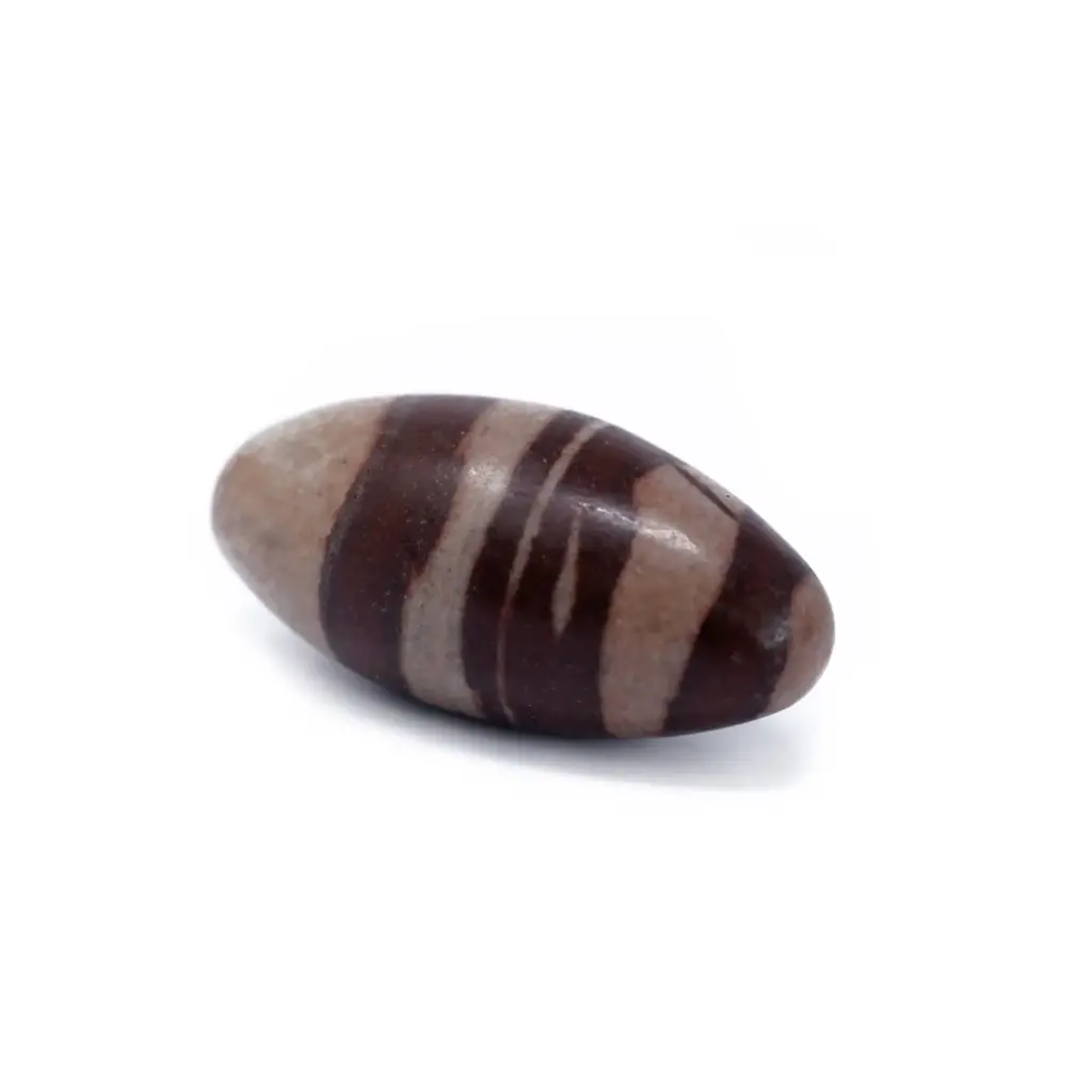 Three Inch Lingam – 1 Stone | www.artisangoods.co.uk 5 Three Inch Lingam – 1 Stone | www.artisangoods.co.uk 5