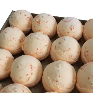 Tropical Paradise Coco Bath Bomb – Papaya | www.artisangoods.co.uk 4