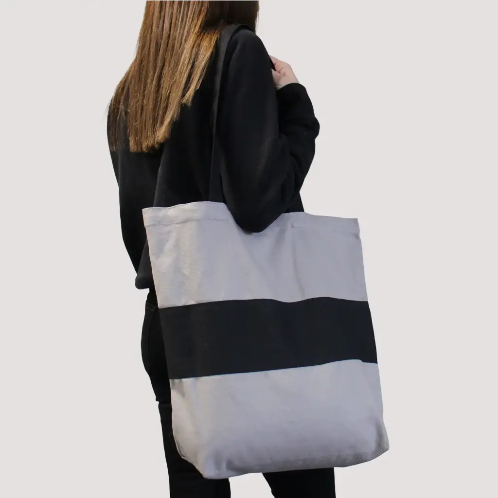 Two Tone Cotton Bag – 38x42x12cm – Grey & Black – 10oz | www.artisangoods.co.uk 5 Two Tone Cotton Bag – 38x42x12cm – Grey & Black – 10oz | www.artisangoods.co.uk 5