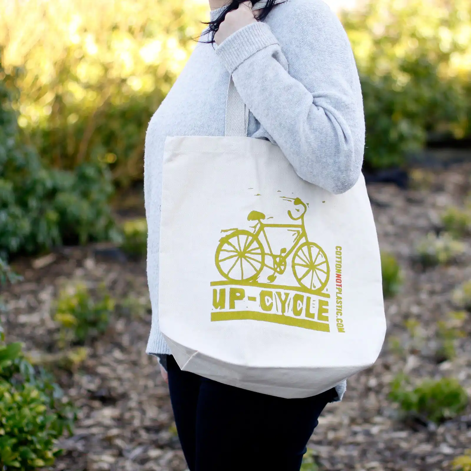 Up Cycle – choice of 4 colours | www.artisangoods.co.uk 3 Up Cycle – choice of 4 colours | www.artisangoods.co.uk 2