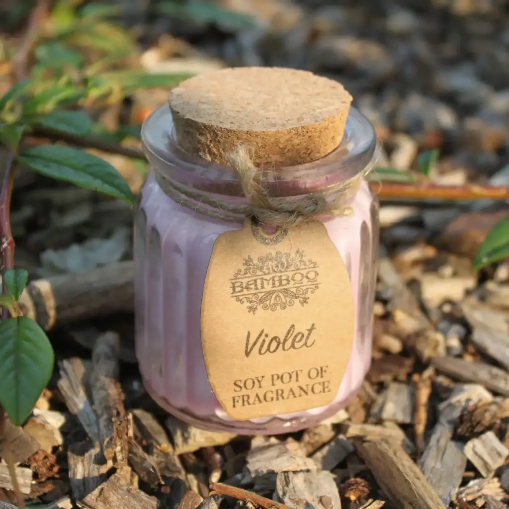 Violet Soy Pot of Fragrance Candles | www.artisangoods.co.uk 5