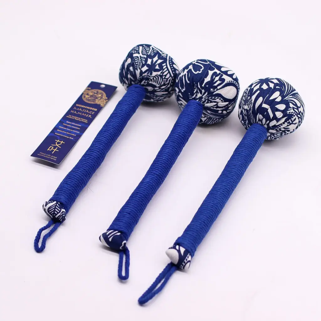 Wormwood Massage Hammer – Blue | www.artisangoods.co.uk 3