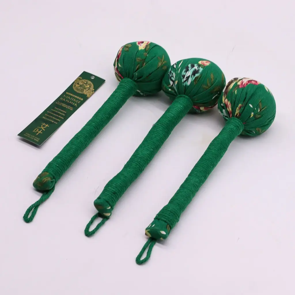 Wormwood Massage Hammer – Green | www.artisangoods.co.uk 4 Wormwood Massage Hammer – Green | www.artisangoods.co.uk 4