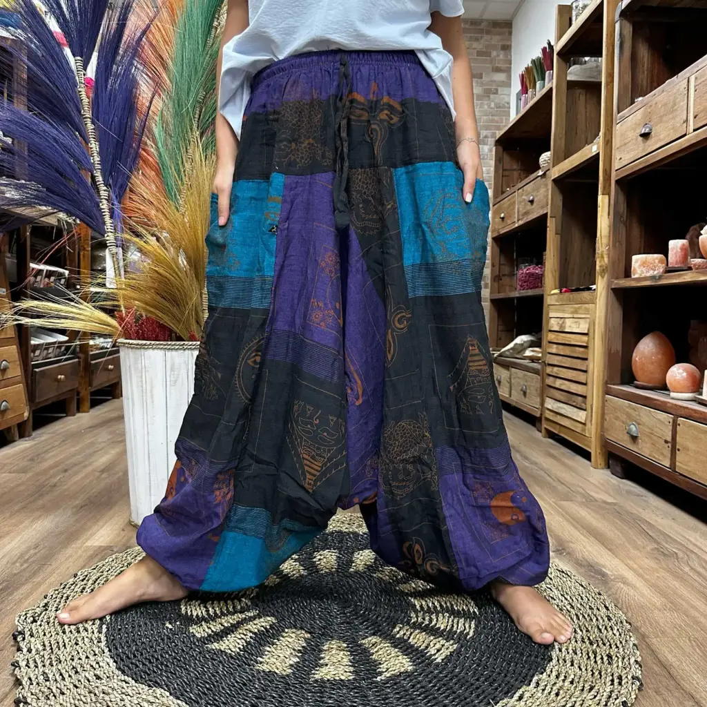 Yoga and Festival Pants – Aladdin Himalayan Print on Purple | www.artisangoods.co.uk 2 Yoga and Festival Pants – Aladdin Himalayan Print on Purple | www.artisangoods.co.uk 2