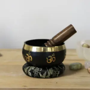 Yoga Om Singing Bowl Set | www.artisangoods.co.uk 5