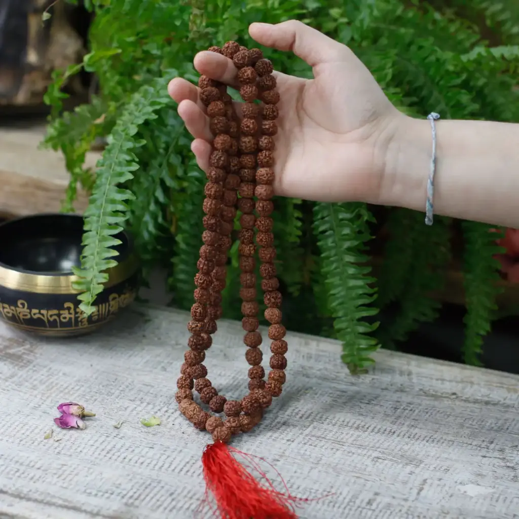 108 Rudraksha Mala – Brown | www.artisangoods.co.uk 7